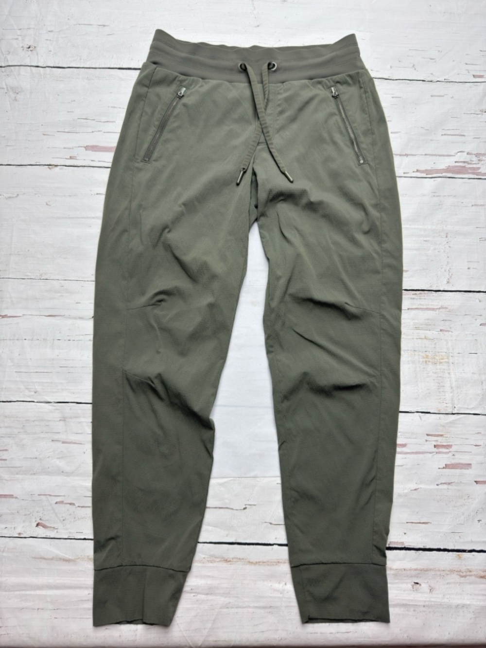 Athleta Trekkie North Jogger Ripstop Olive Green 4 Hiking Travel - Picture 2 of 9